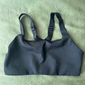 Ultralu Square-Neck Workout Bra Medium Support size 6 C Cup